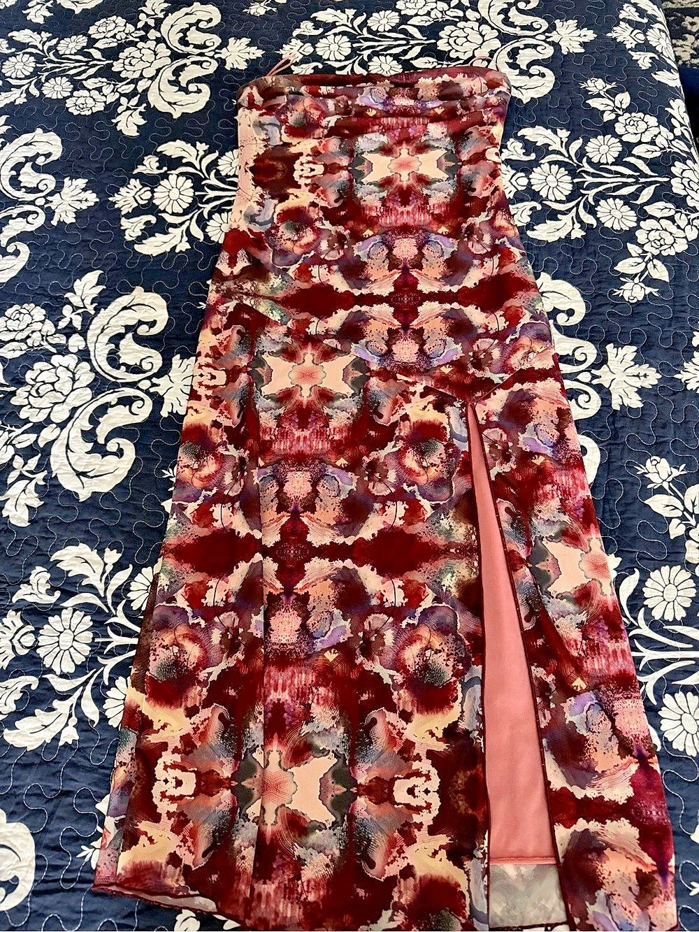 Acoa Abstract dress in Pink & Brown Size Medium Like New